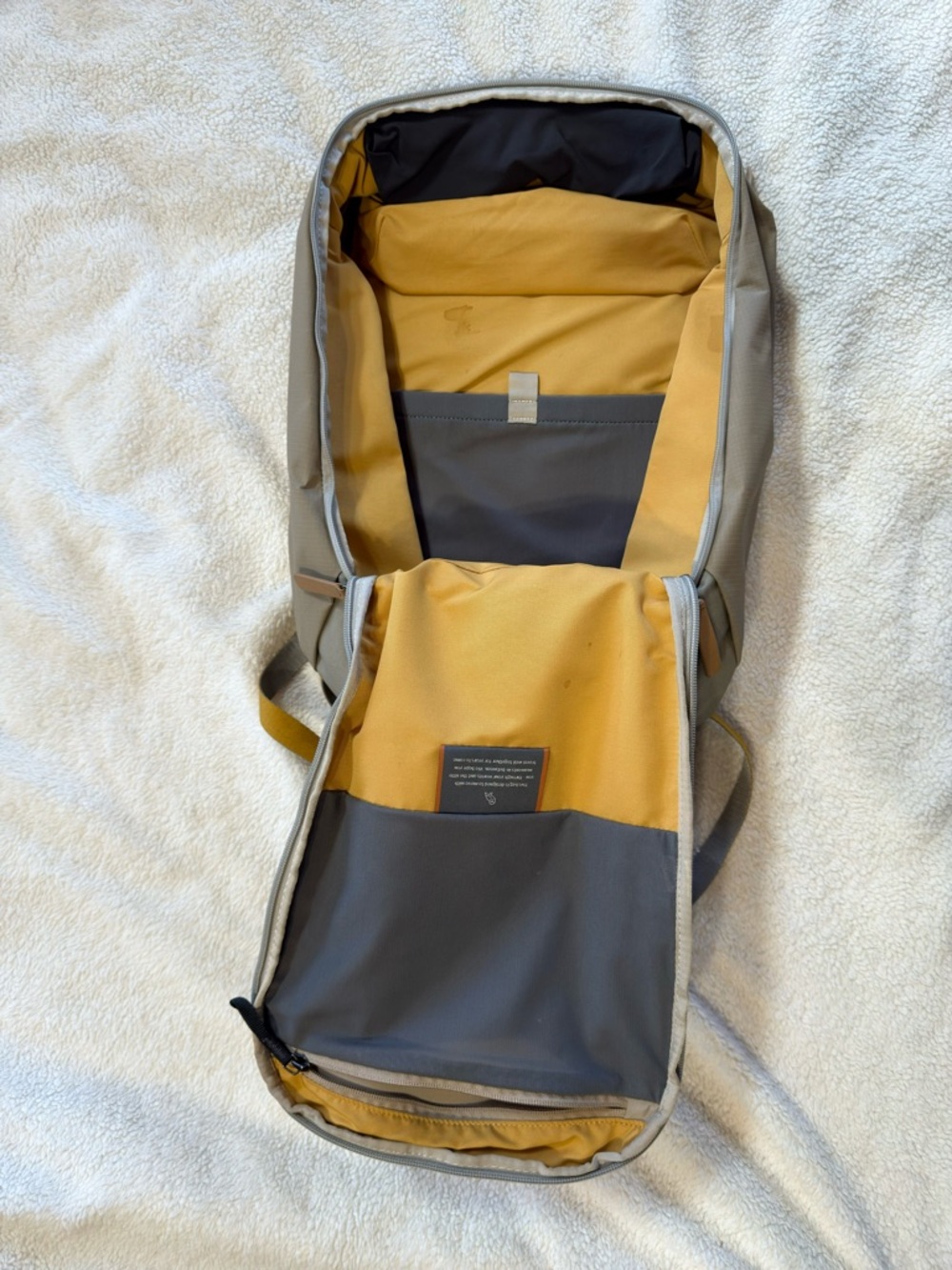 Bellroy Transit Backpack - Excellent - Picture 6 of 14